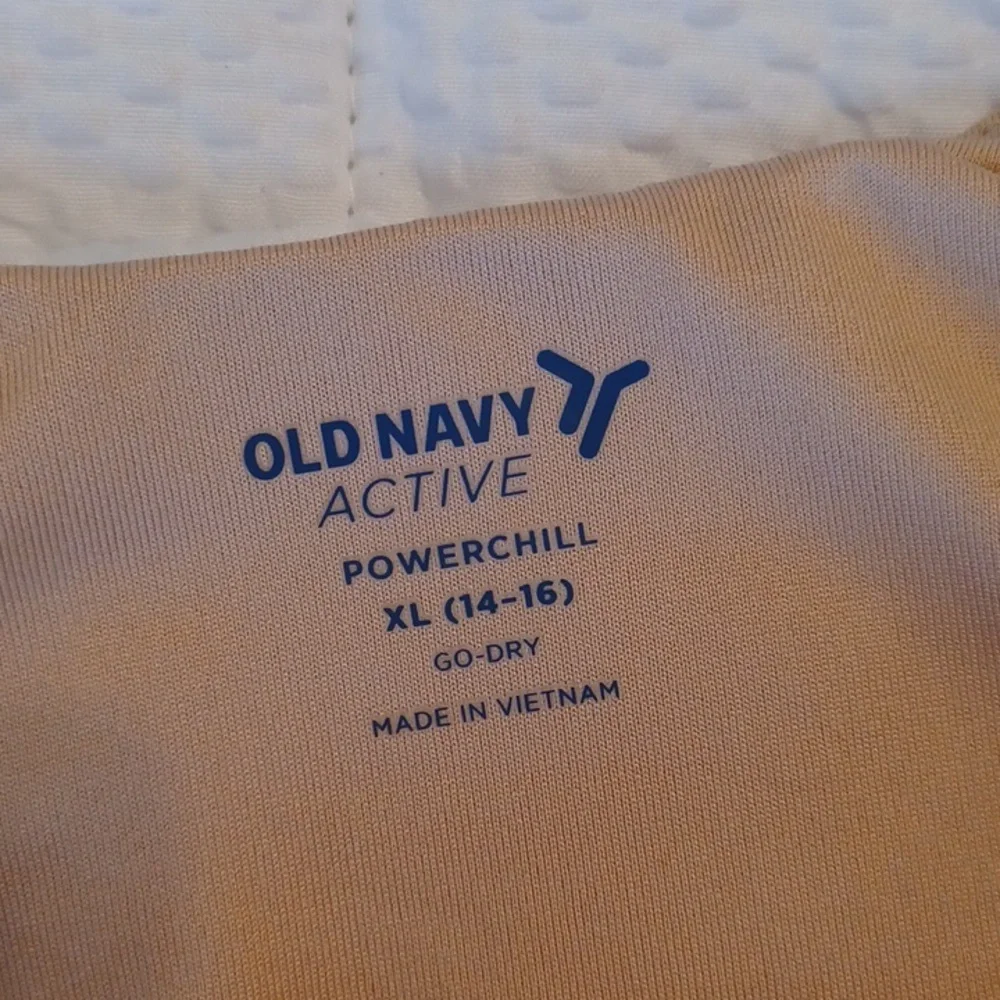 ☀️Old Navy Active Powerchill Cropped Tank Sports Bra - Picture 4 of 7